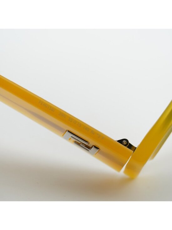 Fendi FE40158I 39N Sunglasses Shiny Yellow Oval Frame, Green Lenses main image 5